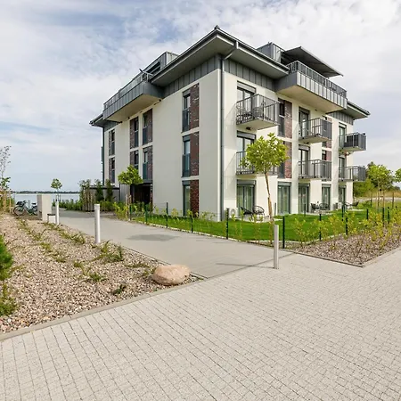 Apartment Marina 22 Luksusowy Z Widokiem Na Rzeke Polwysep Epapartamenty Dziwnow